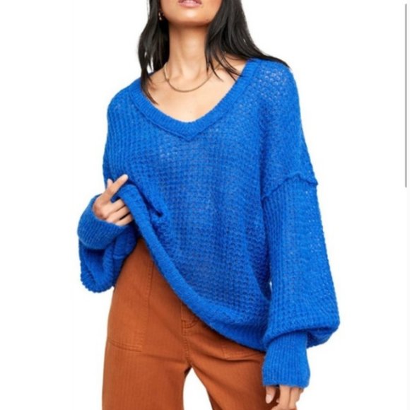 Free People Sweaters - Free People Lulu Blue Oversized V-Neck Sweater Women’s Size Large